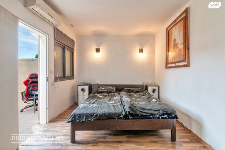 בית פרטי/ קוטג', שדרות מנחם בגין, גדרה