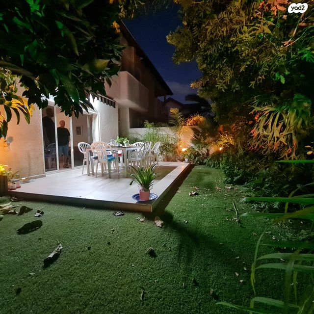 בית פרטי/ קוטג', לסטר/רבוצקי, רעננה