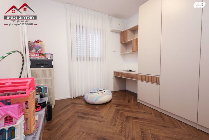 דירת גן, שדרות קרן הידידות 19, גבעת הסביונים, קרית מלאכי