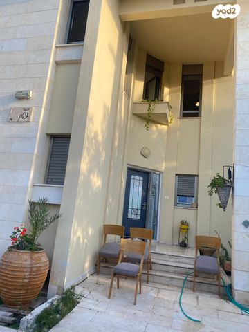 בית פרטי/ קוטג', סידני אלטמן 1, קרית חתני פרס נובל, ראשון לציון