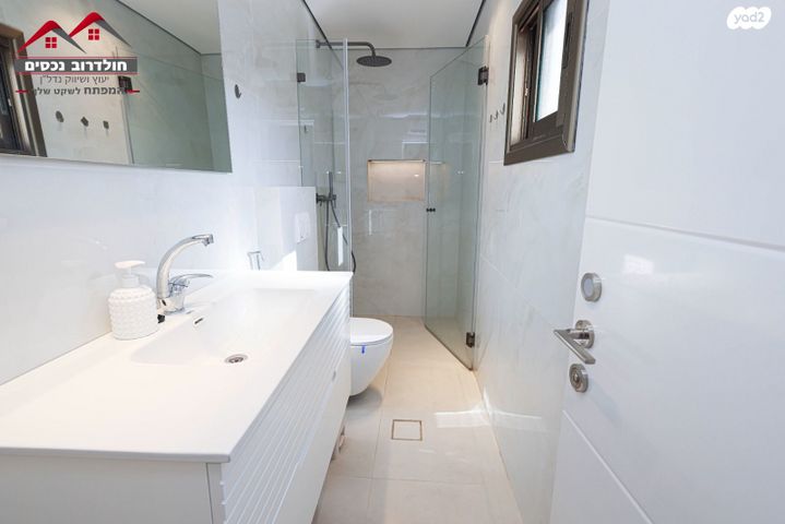 בית פרטי/ קוטג', חיים לסקוב, יגאל אלון, קרית מלאכי