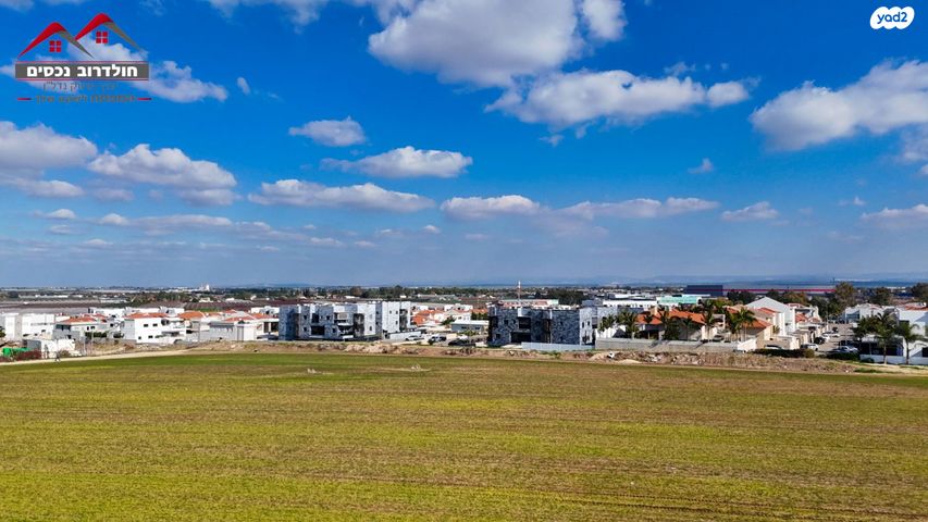 דירת גן, שדרות קרן הידידות 19, גבעת הסביונים, קרית מלאכי