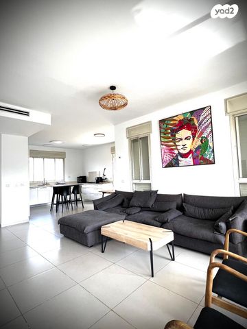 בית פרטי/ קוטג', נורית