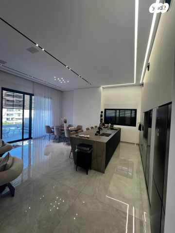 גג/ פנטהאוז, רובע י"ז, אשדוד