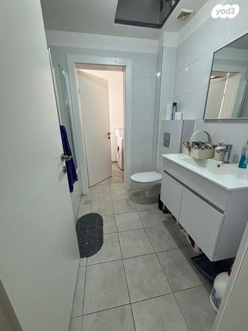 דירה, מלחמת ששת הימים 2, מרכז העיר, חדרה