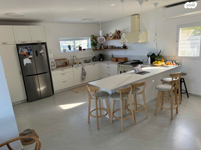 בית פרטי/ קוטג', צוקי ים