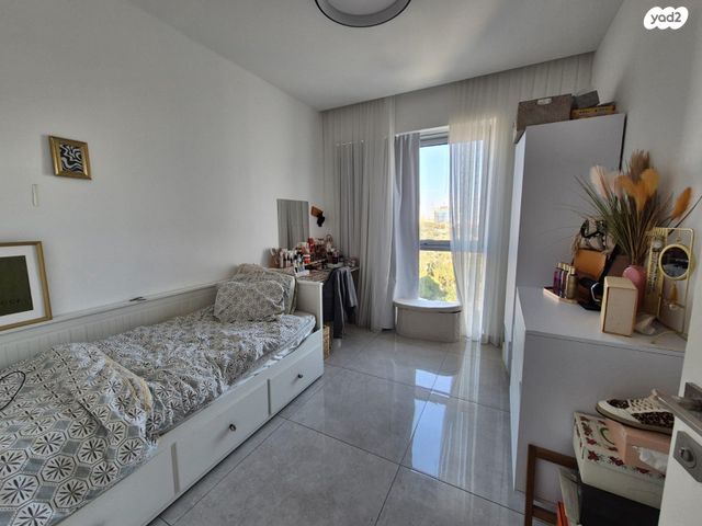 דירה, שדרות לוי אשכול 4, כוכב הצפון, תל אביב יפו