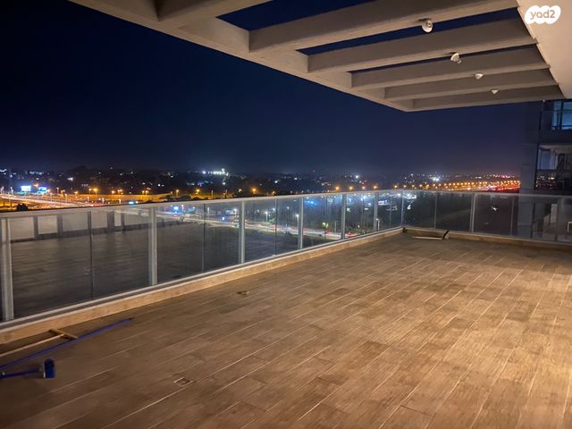 גג/ פנטהאוז, הרצליה