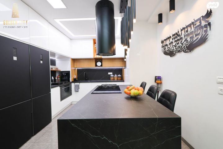 בית פרטי/ קוטג', שמורת נחל שניר 10, אגמים, נתניה