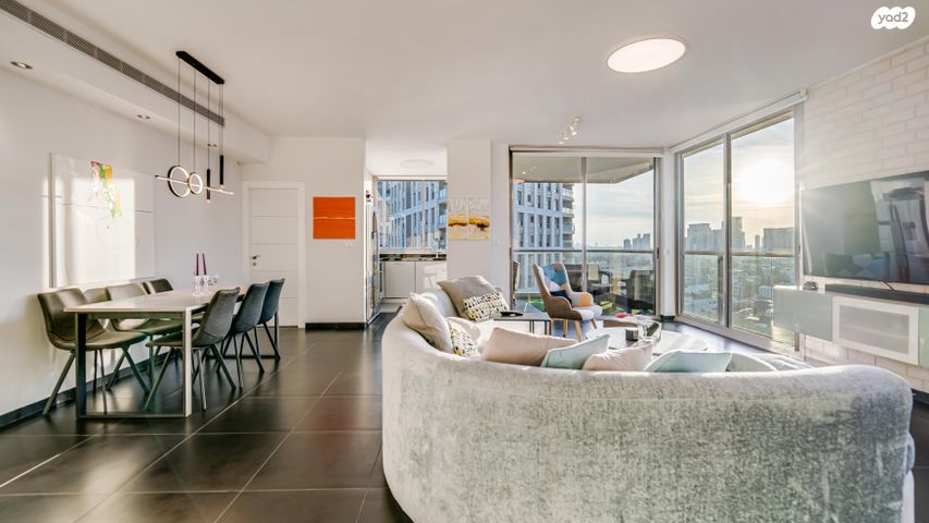 דירה, יפה נוף, גבעתיים