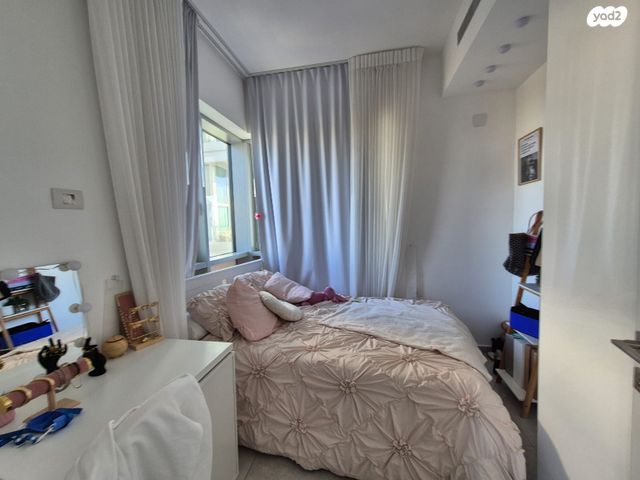 דירה, שדרות לוי אשכול 4, כוכב הצפון, תל אביב יפו