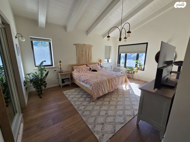 בית פרטי/ קוטג', גולן, רמת השרון