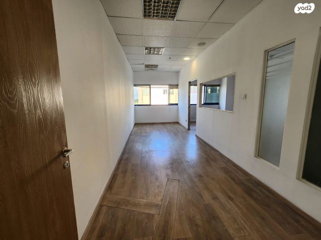 משרדים, יוזמה, אזור תעשיה, טירת כרמל