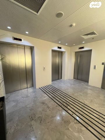 משרדים, הסיבים, פתח תקווה