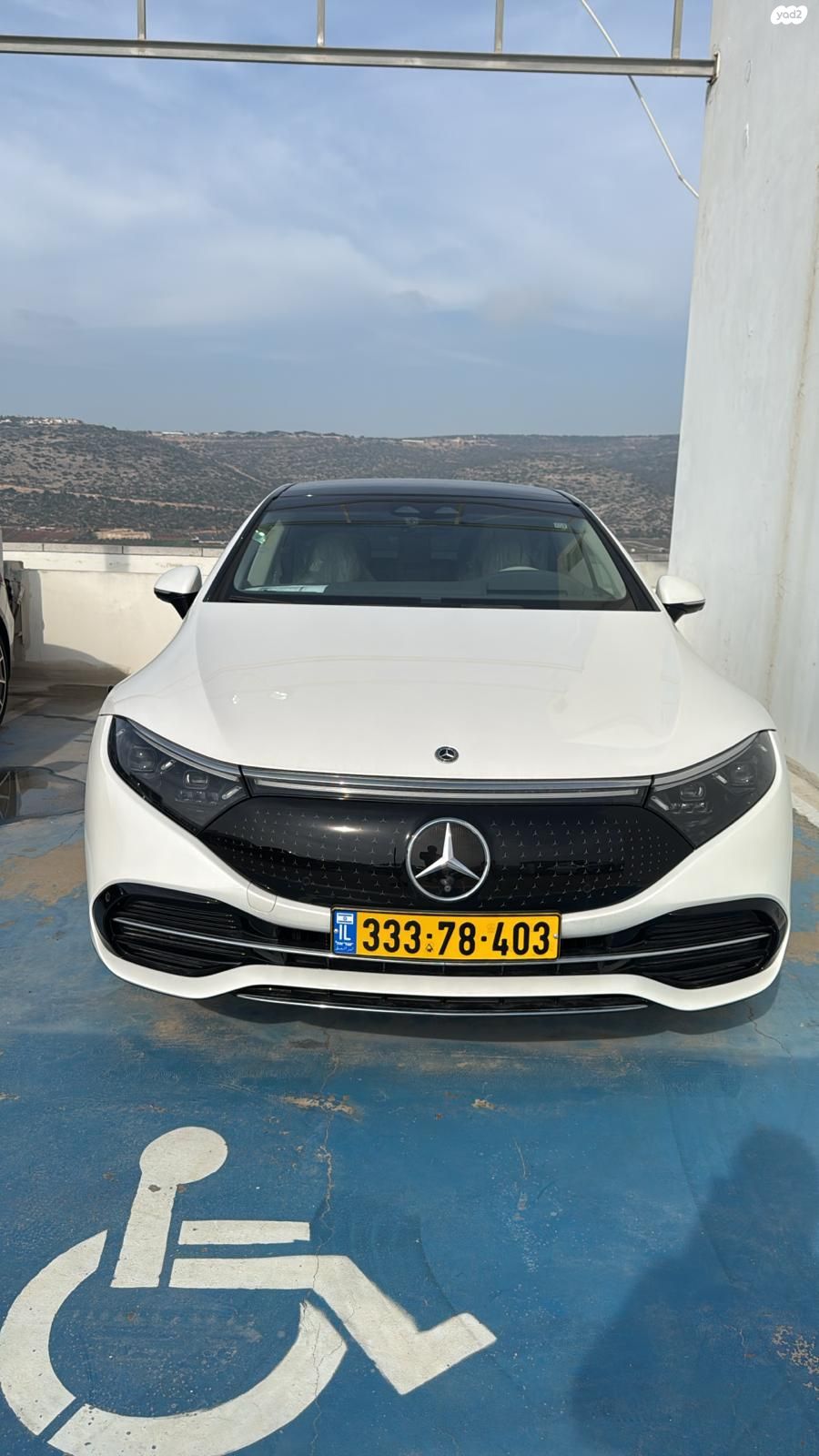 מודעת רכב מרצדס-בנץ EQS