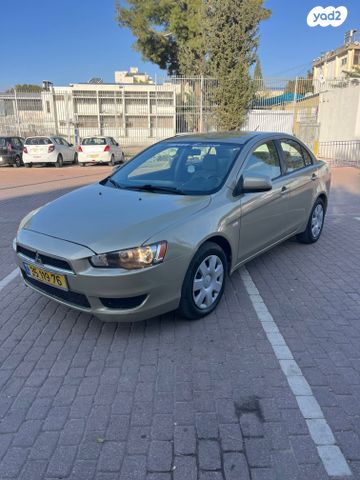 מודעת רכב מיצובישי לנסר