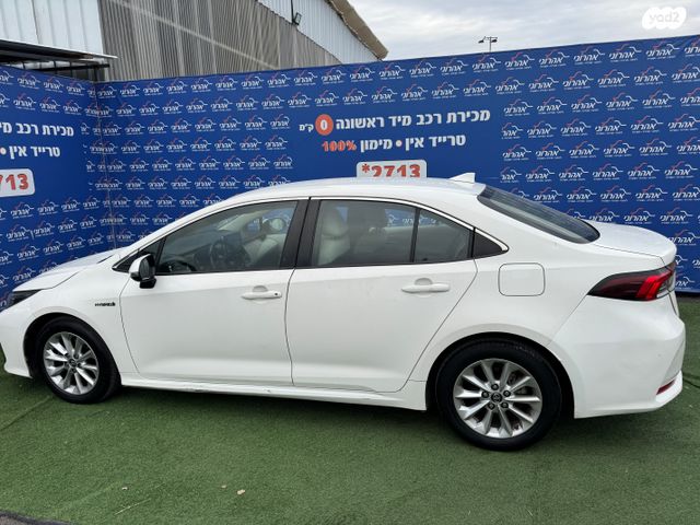 מודעת רכב טויוטה קורולה 1