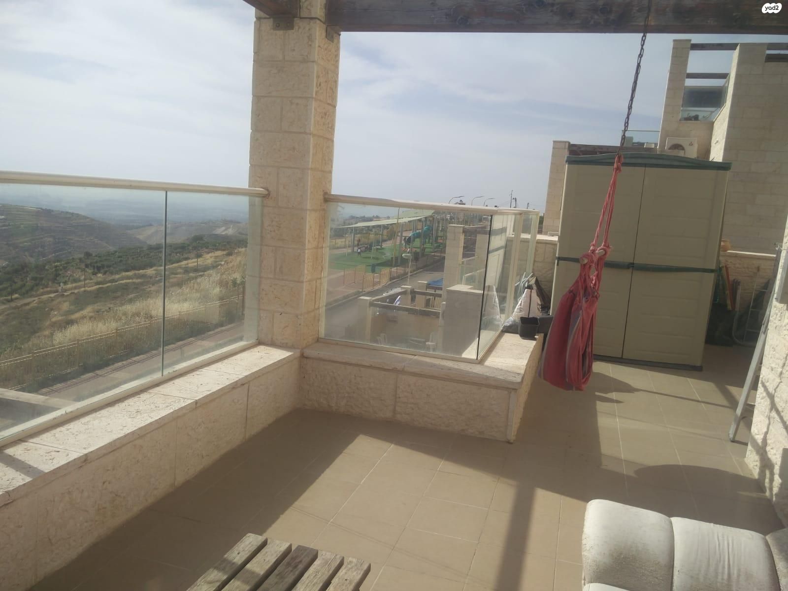 תירוש 306