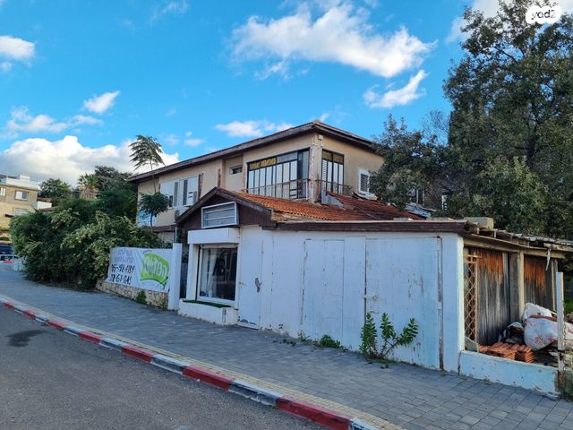 המחתרות 14