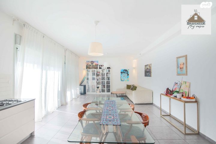 גג/ פנטהאוז, פרדס חנה כרכור