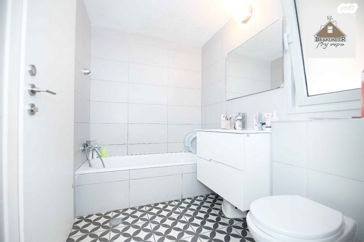 גג/ פנטהאוז, נווה פרדסים, פרדס חנה כרכור