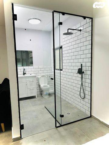 דירה, חולון