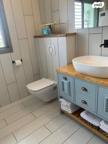 גג/ פנטהאוז, השיירה, קרית חיים מזרחית, חיפה