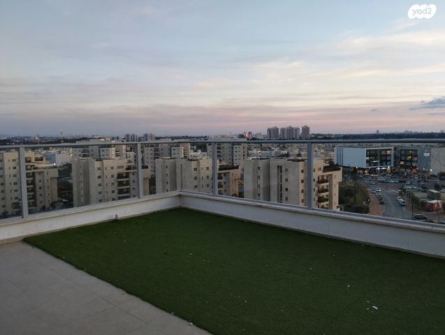 גג/ פנטהאוז, היובל, אור עקיבא