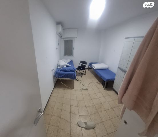 דירה, דוד רזיאל, דוד רזיאל, קרית שמונה