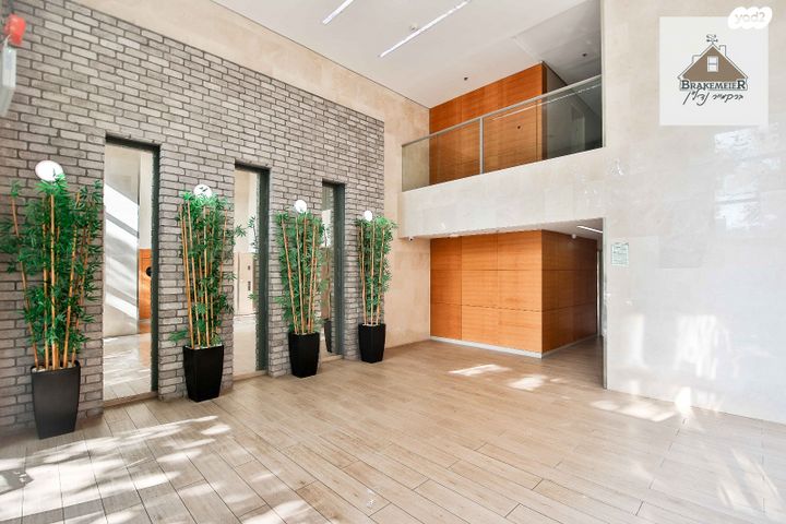 גג/ פנטהאוז, נווה פרדסים, פרדס חנה כרכור