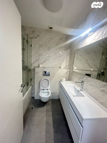 דירה, ציהתל"י, צהלון, שיכוני חסכון, תל אביב יפו