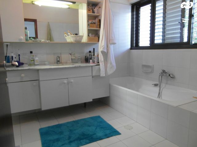 בית פרטי/ קוטג', שדרות קרן קיימת לישראל, תל ברוך, תל אביב יפו