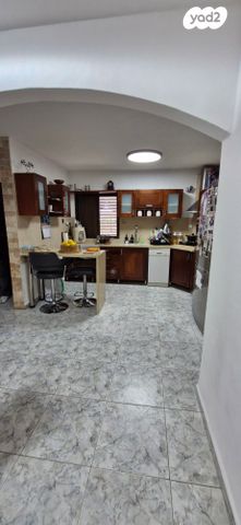 דירה, מגדל העמק