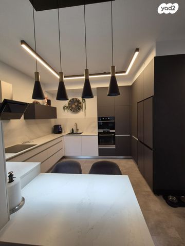 דירה, דרך היין, אשקלון