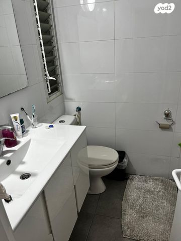 דירה, עין גדי, שכונה ט', באר שבע