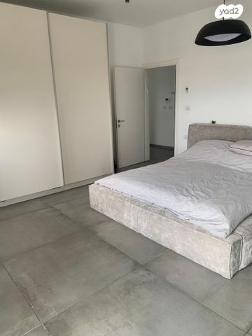 גג/ פנטהאוז, השיירה, קרית חיים מזרחית, חיפה