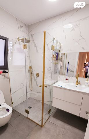 גג/ פנטהאוז, טבריה