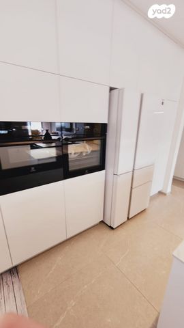 גג/ פנטהאוז, טבריה