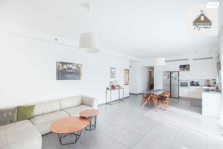 גג/ פנטהאוז, פרדס חנה כרכור