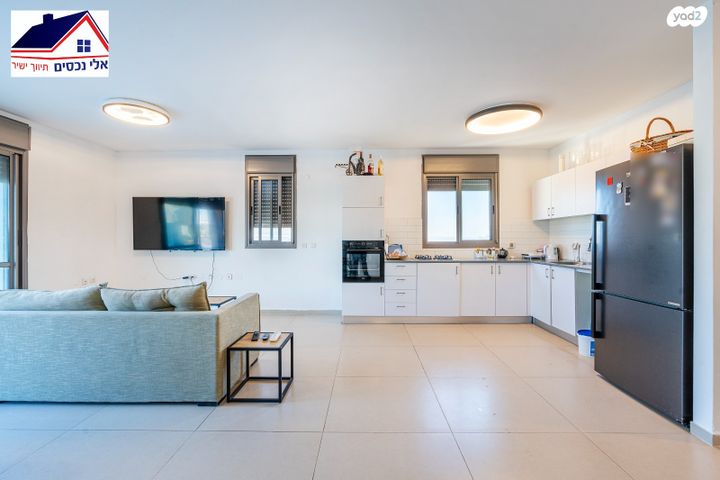 גג/ פנטהאוז, תמר 26, החורש, חריש