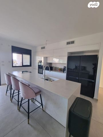 דירה, מודיעין מכבים רעות