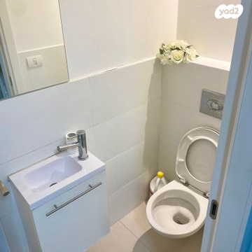 דירה, אשכול, שאר העיר, מזכרת בתיה