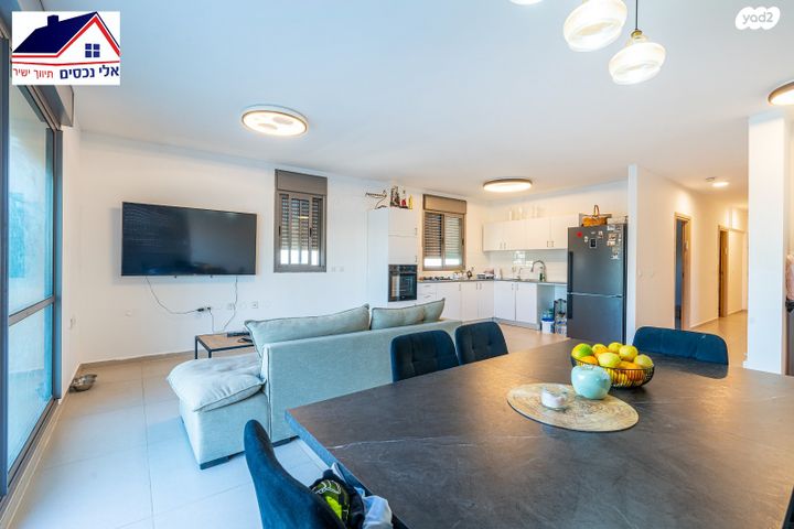 גג/ פנטהאוז, תמר 26, החורש, חריש