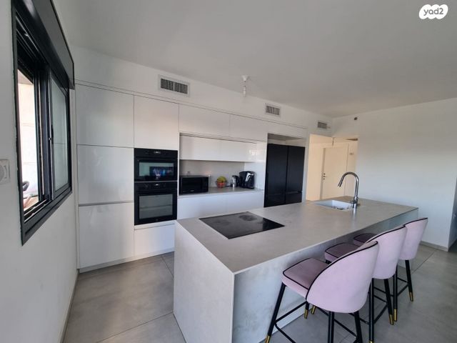 דירה, מודיעין מכבים רעות