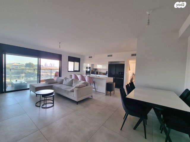 דירה, מודיעין מכבים רעות