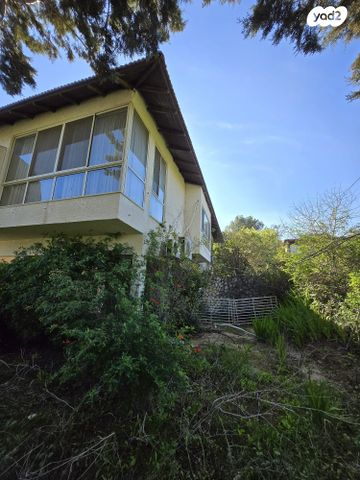 מרכז פרדס חנה