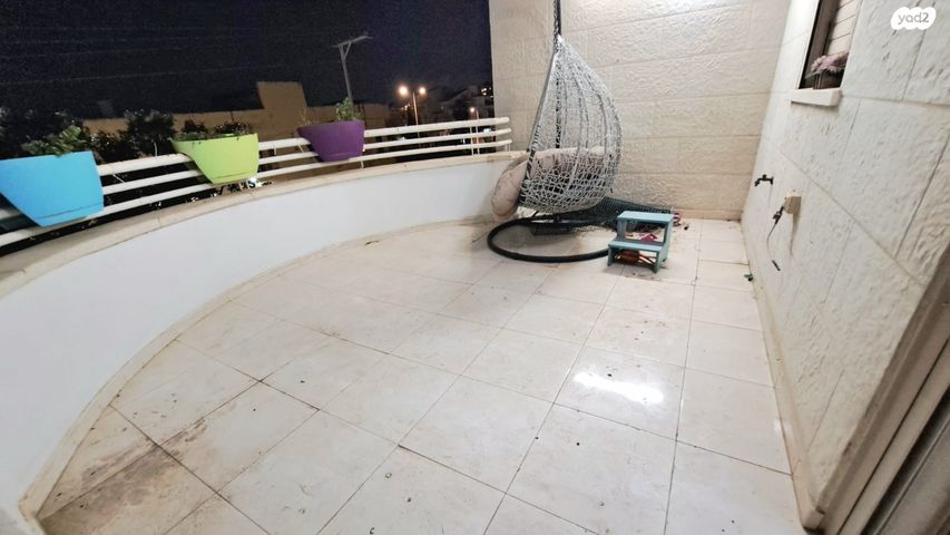 דירה, כפר סבא