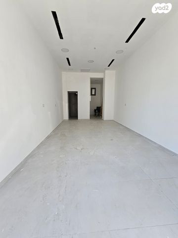 חנויות/ שטח מסחרי, פרדס חנה כרכור