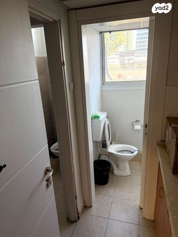 משרדים, גרשון ש"ץ, מונטיפיורי, הרכבת, תל אביב יפו