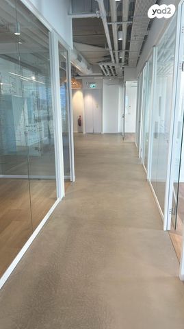 משרדים, דרך מנחם בגין, תל אביב יפו